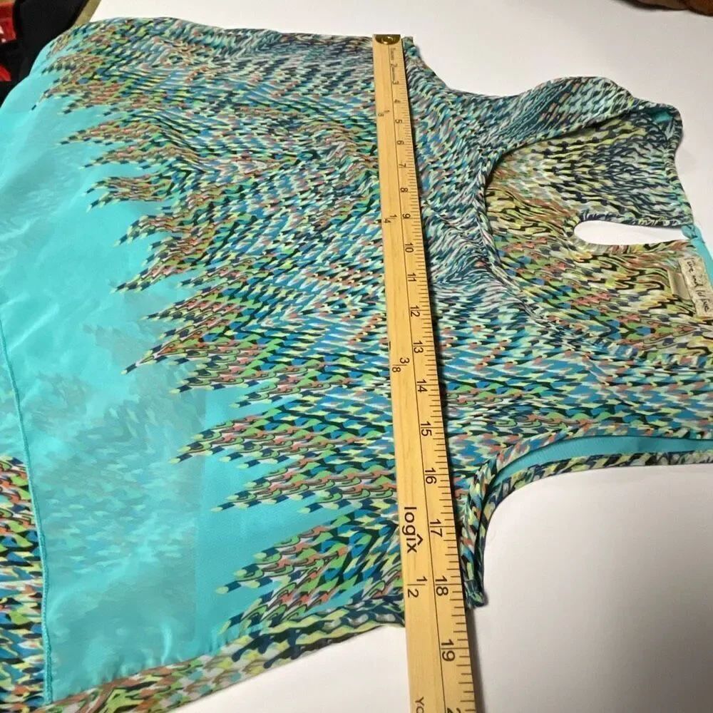 Live & Let Live size M boho layered look tank top. - Picture 4 of 7
